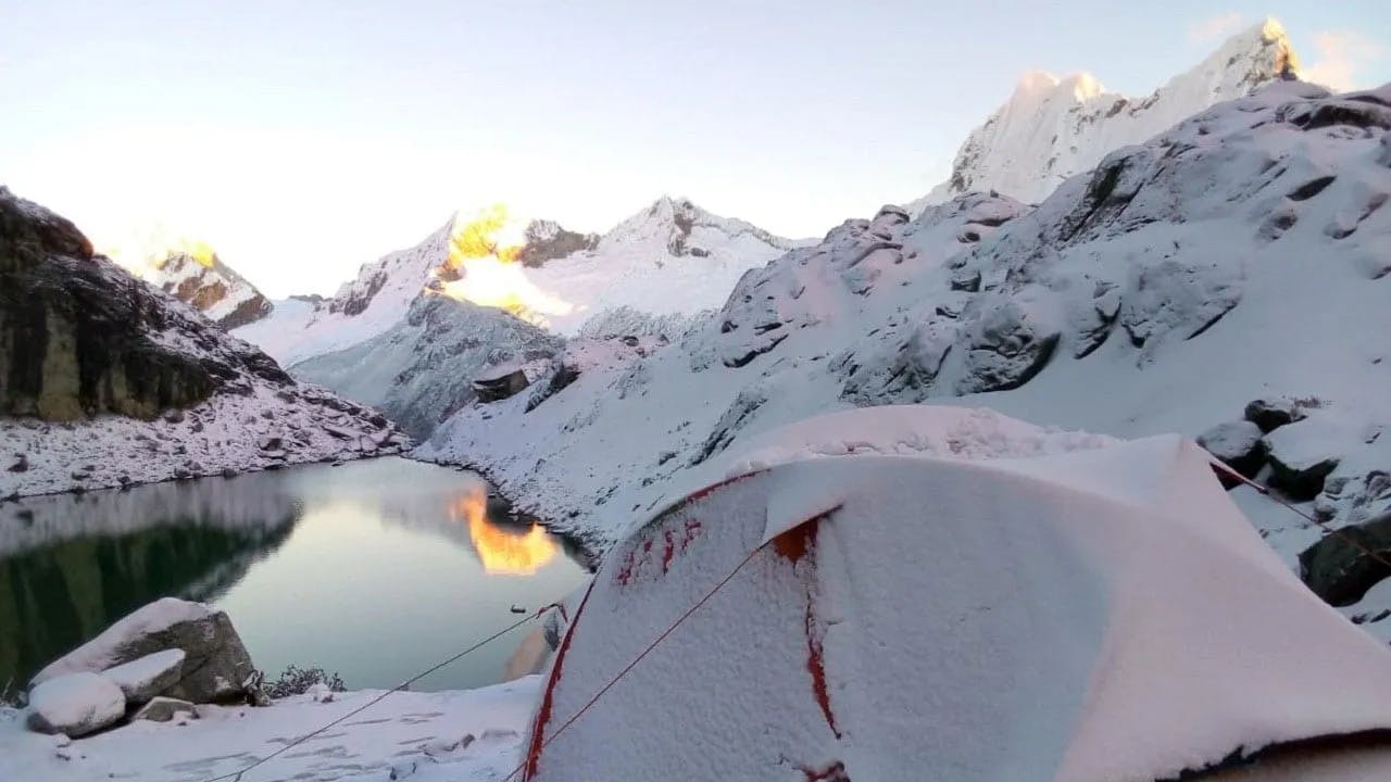 nevado yanapaccha - Lucio Huayhua Expeditions